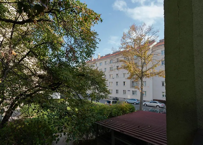 Bessemer - Charming With Garden Будинок відпочинку